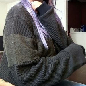 Oversized sweater crop top